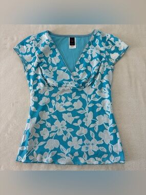 Y2K Medium Wrapper Blue White Floral Lace V-Neck Babydoll Blouse